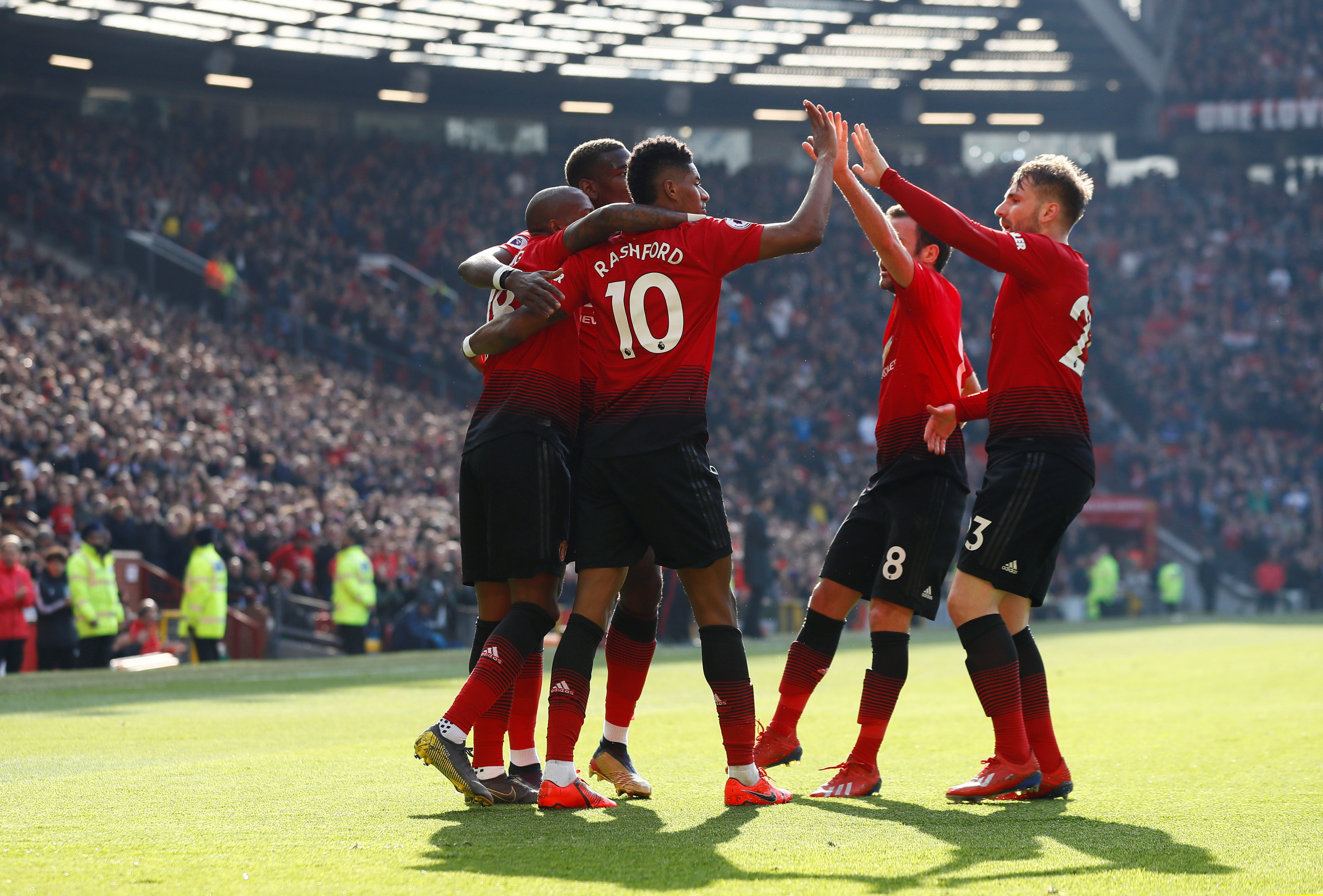 戴上皇马的 戴上皇马的